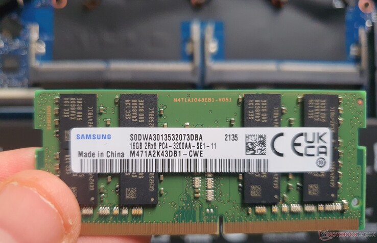 1x 16GB DDR4-3200 RAM @2933 MHz in modalità single-channel