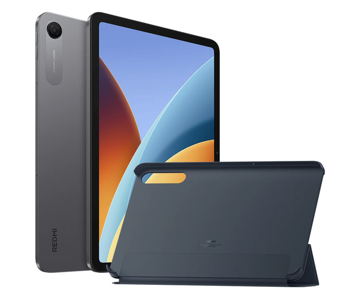 Il Redmi Pad 2 9.7 e la sua custodia ufficiale.
