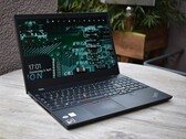 Recensione del portatile Lenovo ThinkPad P15v G3 AMD: una workstation ThinkPad ora con Ryzen 6000H per la prima volta