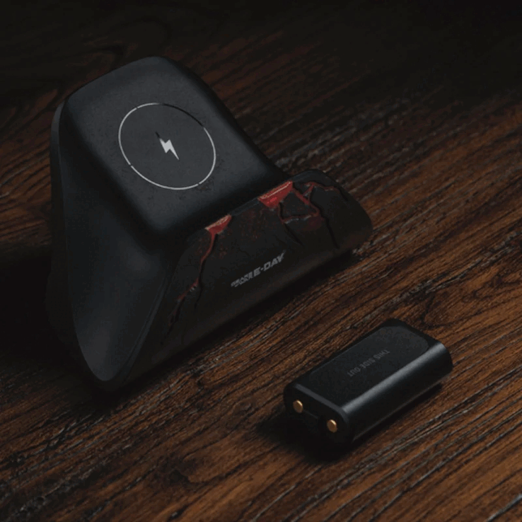 La base di ricarica 8BitDo Ultimate per controller Xbox - Gears of War: E-Day è dotata di una batteria ricaricabile wireless.