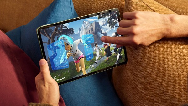 L'Alexa Tablet 11 ha un display a 90Hz.