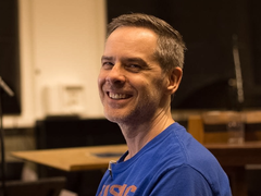 Il compositore del DK Rap di Donkey Kong 64, Grant Kirkhope (fonte immagine: IMDB)