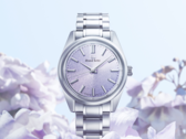 Il Grand Seiko SBGW323 presenta un quadrante con un morbido e bellissimo motivo viola del Monte Iwate, ispirato al fiore kiri (fonte: Grand Seiko)