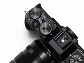 Una delle caratteristiche principali della Fujifilm X-T10 è il suo corpo in magnesio. (Fonte: Math su Unsplash)