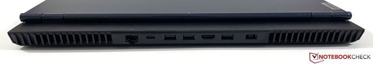 Lato Posteriore: Gigabit-Ethernet, USB-C 3.2 Gen.2 (Power Delivery, DisplayPort 1.4), 2x USB-A 3.2 Gen.1, HDMI 2.1, USB-A 3.2 Gen.1, alimentazione (SlimTip)