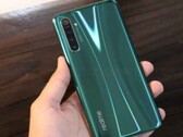 Ecco come potrebbe essere Realme X3 (Image Source: fonearena)