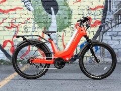 La e-bike Segway Xafari è ora disponibile nella colorazione Crimson Red (fonte: Segway)