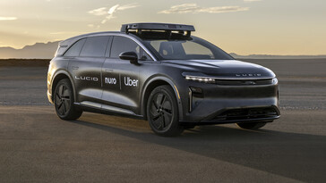 Il robotaxi a 3 file Uber-Lucid-Nuro.