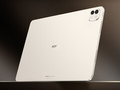 Honor ha lasciato intendere che integrerà il MagicPad 3, nella foto, con una variante Pro dedicata. (Fonte immagine: Honor)