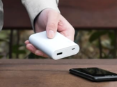 Il power bank Anker da 10.000 mAh (nella foto) è stato collegato a 19 incidenti segnalati. (Fonte: Anker)