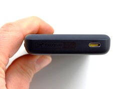 Baseus ha scelto 10.000 mAh e Qi2.2 per PicoGo AM52