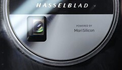 Il Find X6 Pro si discosta dall'intricato design della fotocamera del suo predecessore. (Fonte: Weibo)