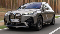 I futuri acquirenti di BMW EV non dovranno pagare un abbonamento per attivare l'hardware preinstallato. (Fonte: BMW)