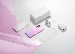 Lo Xiaomi 12 Lite è dotato di più accessori di molti altri smartphone moderni. (Fonte: Xiaomi)