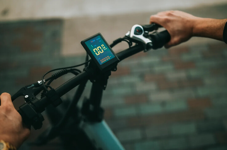 L'e-bike PVY Z20 PLUS è dotata di un display LCD a colori. (Fonte: PVY ebike)