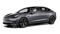 Questa Model 3 color argento è stata offerta gratuitamente per incrementare le vendite in Cina (immagine: Tesla)