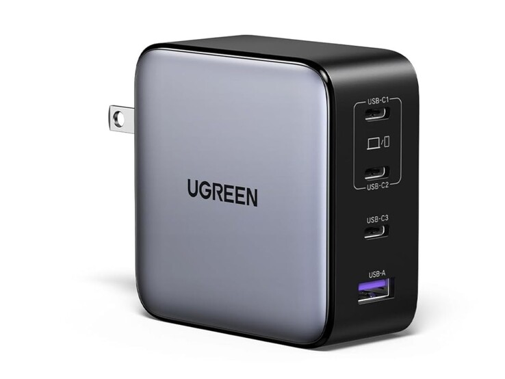Il caricabatterie per computer portatili a 4 porte Ugreen 200W