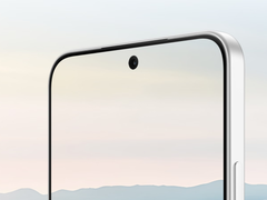 Il display di uno smartphone mostro con batteria 2025. (Fonte immagine: Honor)