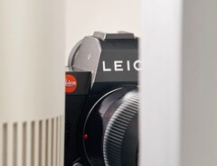 Leica lancerà presto un'alternativa più economica alla Leica SL3.