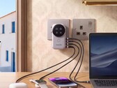 Il caricabatterie universale Anker Nano (4 in 1, 100 W, Smart Display)