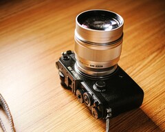 Sembra che la Olympus Pen-F, lanciata nel 2016, avrà presto un successore.