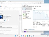 Android 13 sui dispositivi Pixel 6 permette ora di eseguire VM Linux e Windows 11. (Fonte: @kdrag0on su Twitter)