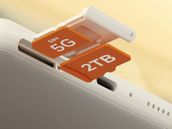 La serie Boox P6 Pro è dotata di un vassoio per la carta SIM per la connettività mobile. (Fonte: Onyx)
