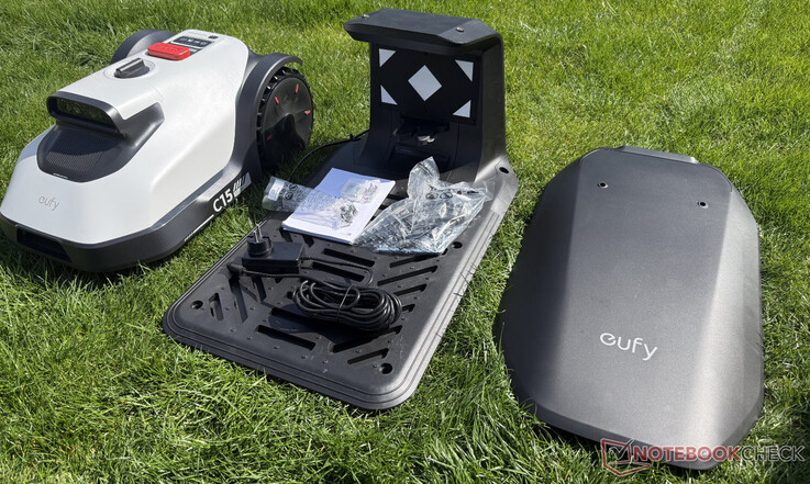 La consegna di Eufy C15 nella versione con garage