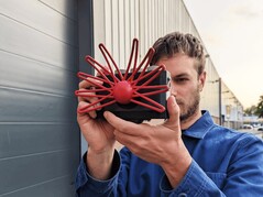 Paragraphica genera immagini basandosi su vari spunti, non su un obiettivo tradizionale. (Fonte: Bjørn Karmann)