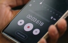 Un nuovo smartphone Sony Xperia è stato presentato in alcune clip promozionali per l&#039;imminente evento di lancio. (Fonte immagine: Sony - modificato)