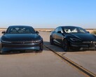 L'ultimo faccia a faccia tra dedan elettrici: Lucid Air da 250.000 dollari sfida Tesla Model S Plaid da 111.000 dollari. (Fonte: Edmunds Cars via YouTube)