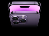 Si dice che l'iPhone 15 Ultra porterà con sé alcuni aggiornamenti significativi (immagine via Apple)