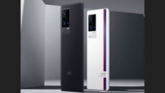 L'iQOO 8 Pro. (Fonte: iQOO)