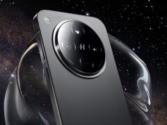 Il Find X9 potrebbe avere le stesse dimensioni del Find X8, quest&#039;ultimo raffigurato. (Fonte: Oppo)
