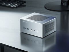 Il mini PC Topfeel DeskOne T2 contiene un'APU Ryzen AI 9 HX 370 e 128 GB di memoria. (Fonte immagine: ITHome)