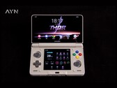 L'AYN Thor ha un doppio display touch AMOLED. (Fonte: AYN)