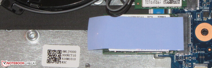 Un SSD NVMe serve come unità di sistema.