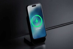 Apple sta presumibilmente implementando una nuova variante MagSafe sull'iPhone 16. (Immagine: Nomad)