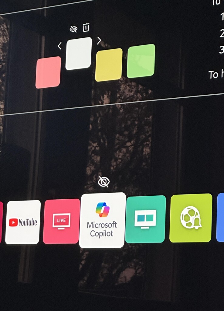 LG sta installando forzatamente un'app Microsoft Copilot sulle sue smart TV (e gli utenti non sono contenti). Fonte immagine: r/mildlyinfuriating