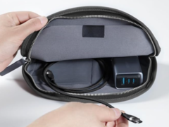 Un caricabatterie da parete Anker inedito è stato avvistato in un'immagine di un nuovo cavo USB-C. (Fonte: Anker)