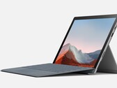Il Surface Pro 7 Plus è un discreto aggiornamento interno del Surface Pro 7. (Fonte immagine: Microsoft)