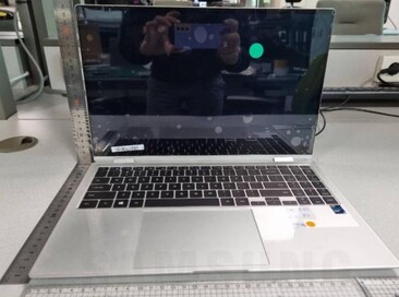 Il Samsung Galaxy Book Pro 360 Convertibile. (Fonte: Safety Korea)