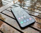 Samsung ha aggiornato diversi smartphone di fascia media a Android 13 finora, a differenza di molti altri concorrenti. (Fonte: NotebookCheck)