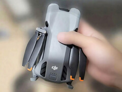 Il DJI Mini 5 Pro visto dall&#039;alto. (Fonte immagine: via Mauro Tandoi)