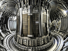 Un grande sforzo per una quantità di energia (ancora) molto piccola. Vista del reattore JET. (Fonte: EUROfusion)
