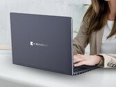 L'immagine è un'immagine ufficiale di marketing del portatile Dynabook Portege X30L della generazione precedente. 