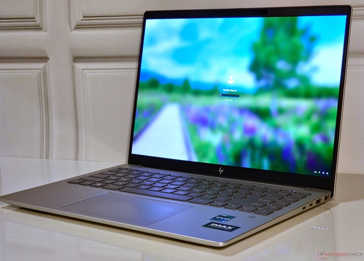 HP Pavilion Plus 14 Core i7