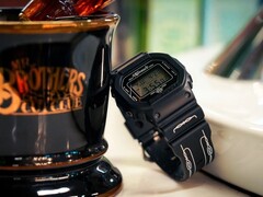 Il Casio G-Shock x Mr. Brothers Cut Club DW-5600X è un orologio in edizione limitata. (Fonte: Mr. Brothers Cut Club)