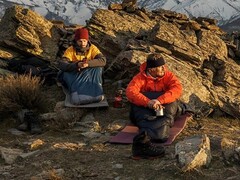 L&#039;imminente funzione LTE dello smartwatch di Garmin potrebbe richiedere un abbonamento a inReach. (Fonte: Garmin)