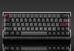 Teaser di lancio di Iqunix EV63